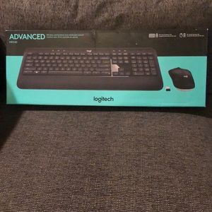 NIB Logitech Advanced MK540 Wireless Keyboard and Mouse Set